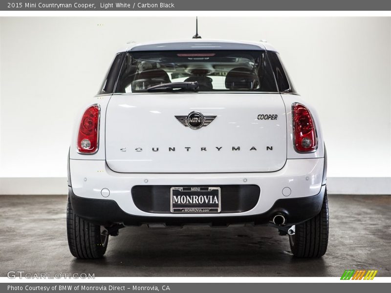 Light White / Carbon Black 2015 Mini Countryman Cooper