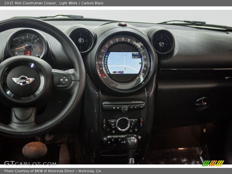 Light White / Carbon Black 2015 Mini Countryman Cooper