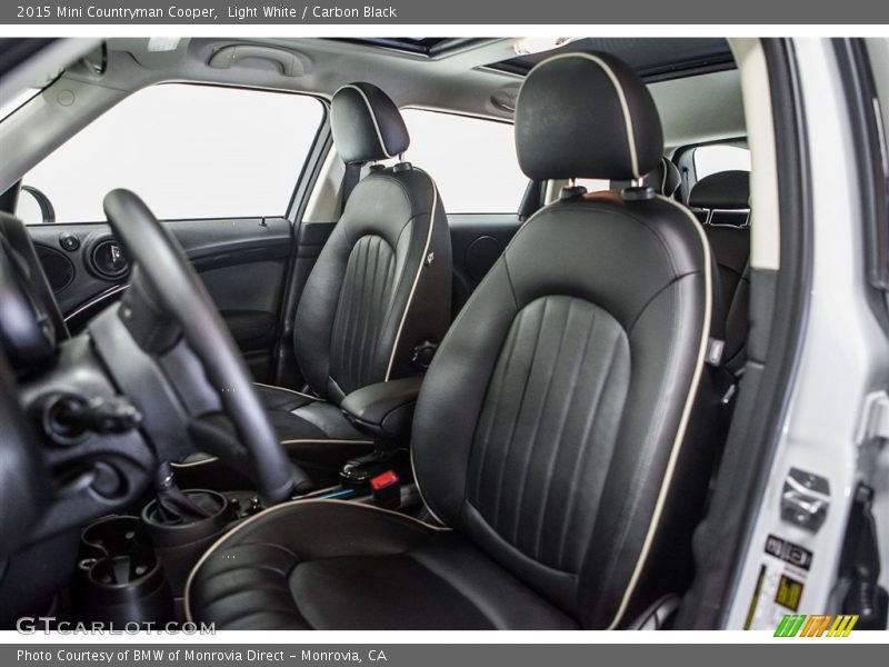 Light White / Carbon Black 2015 Mini Countryman Cooper