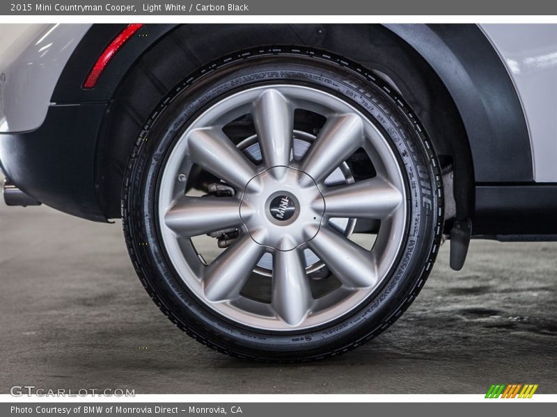 Light White / Carbon Black 2015 Mini Countryman Cooper