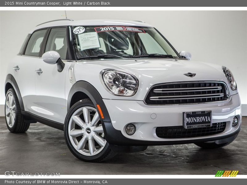 Light White / Carbon Black 2015 Mini Countryman Cooper