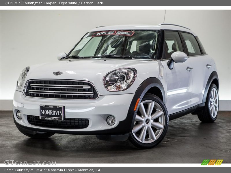 Light White / Carbon Black 2015 Mini Countryman Cooper