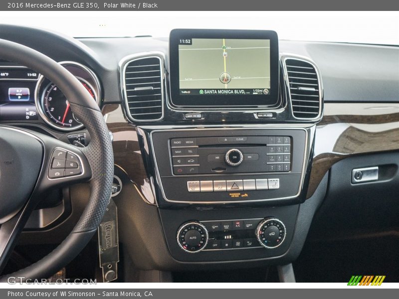 Polar White / Black 2016 Mercedes-Benz GLE 350