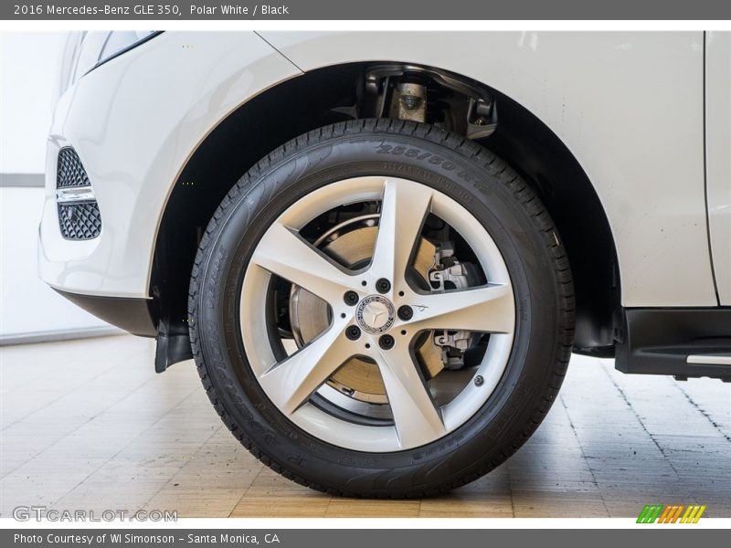 Polar White / Black 2016 Mercedes-Benz GLE 350