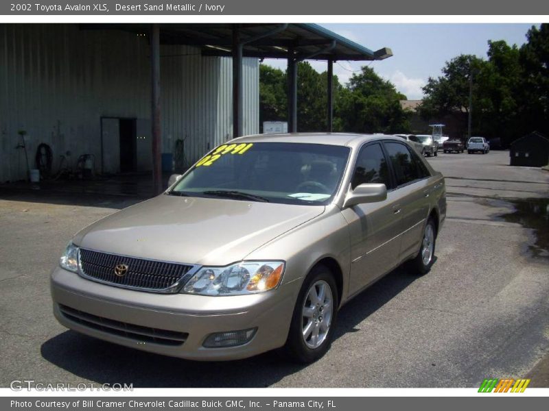 Desert Sand Metallic / Ivory 2002 Toyota Avalon XLS