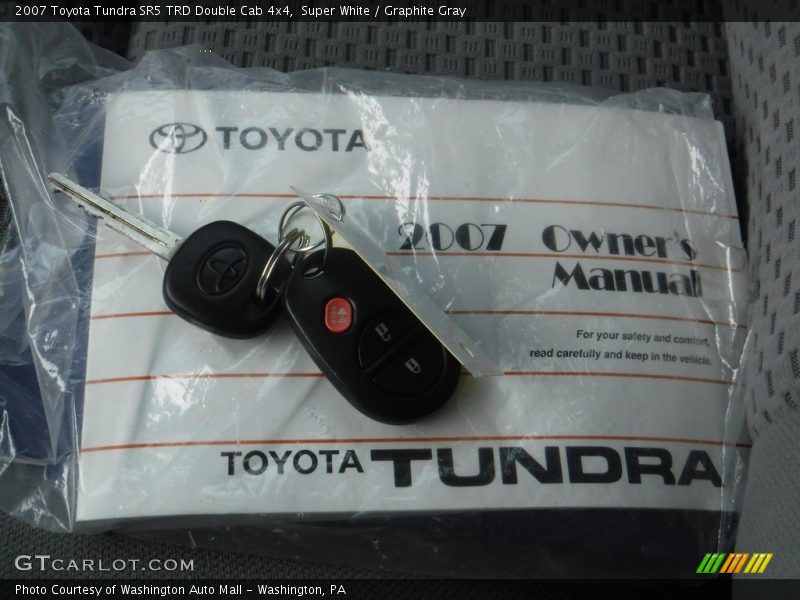 Super White / Graphite Gray 2007 Toyota Tundra SR5 TRD Double Cab 4x4