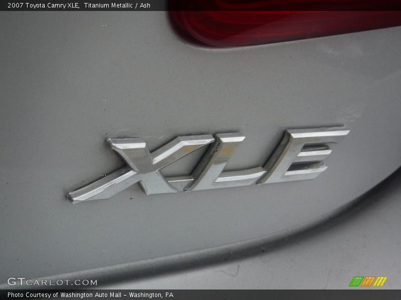 Titanium Metallic / Ash 2007 Toyota Camry XLE