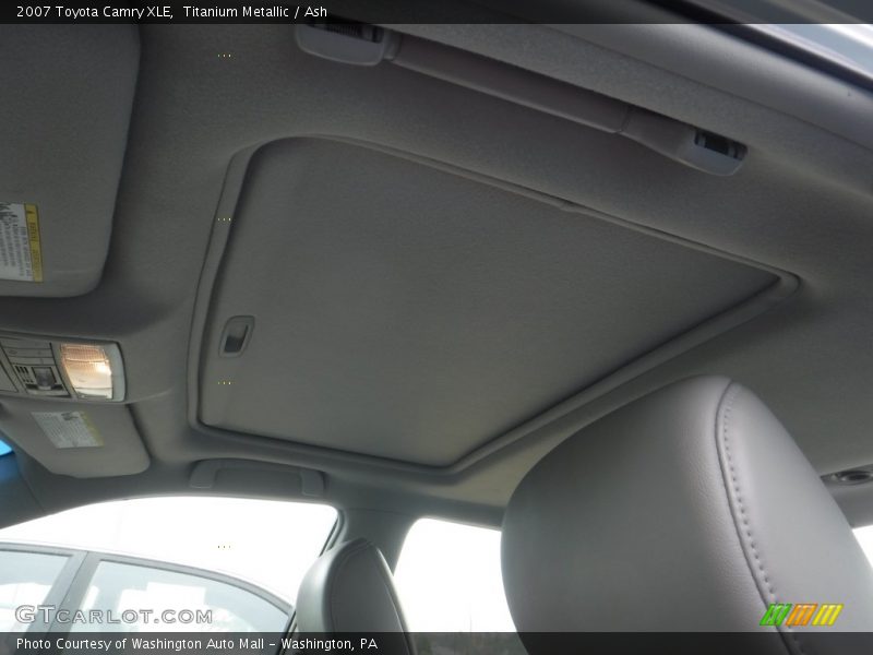 Titanium Metallic / Ash 2007 Toyota Camry XLE