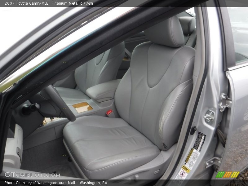 Titanium Metallic / Ash 2007 Toyota Camry XLE