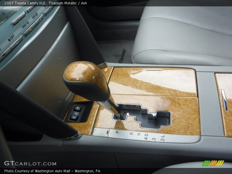 Titanium Metallic / Ash 2007 Toyota Camry XLE