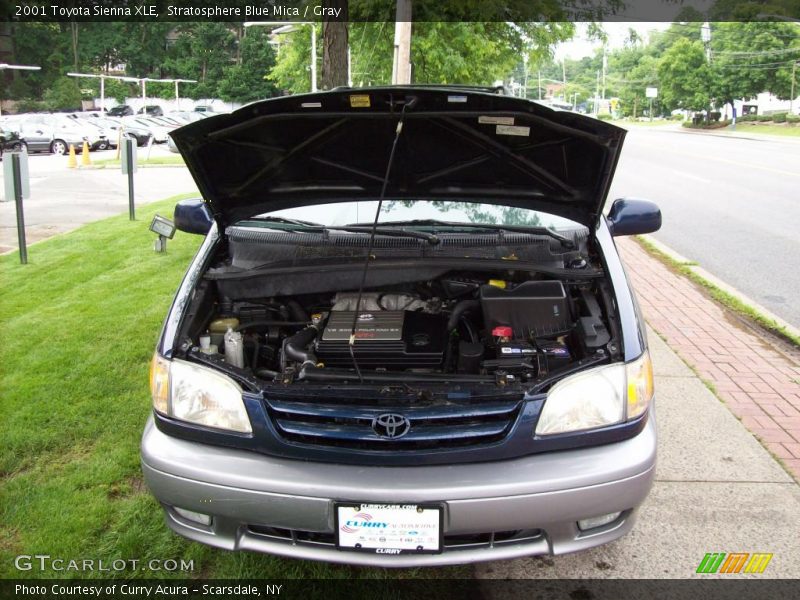 Stratosphere Blue Mica / Gray 2001 Toyota Sienna XLE
