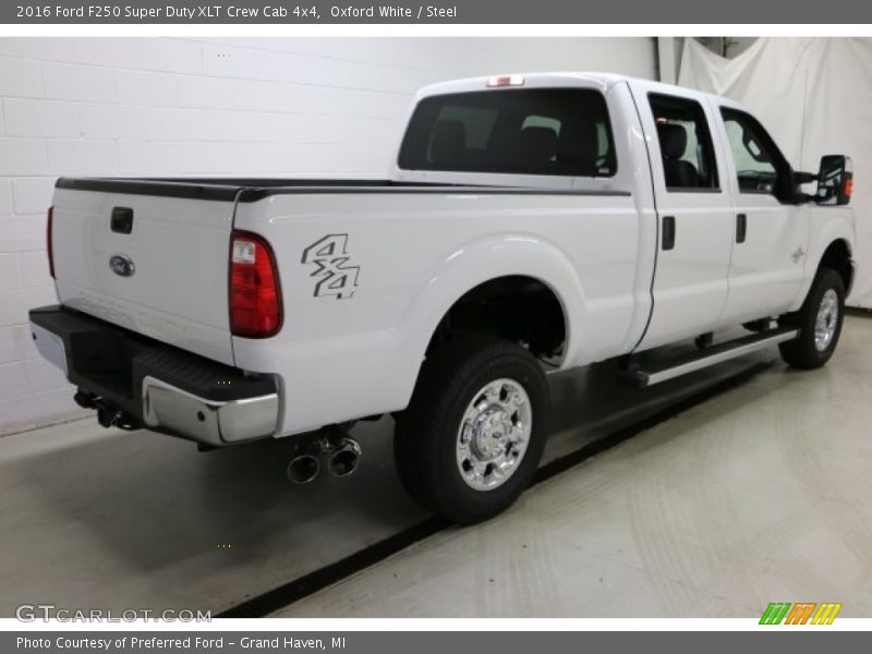 Oxford White / Steel 2016 Ford F250 Super Duty XLT Crew Cab 4x4