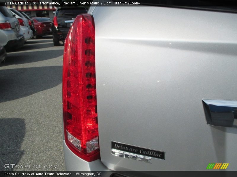 Radiant Silver Metallic / Light Titanium/Ebony 2014 Cadillac SRX Performance