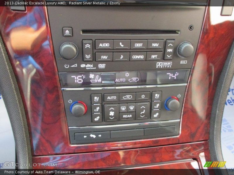 Radiant Silver Metallic / Ebony 2013 Cadillac Escalade Luxury AWD