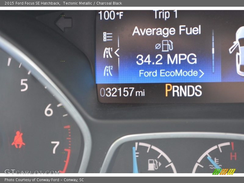 Tectonic Metallic / Charcoal Black 2015 Ford Focus SE Hatchback