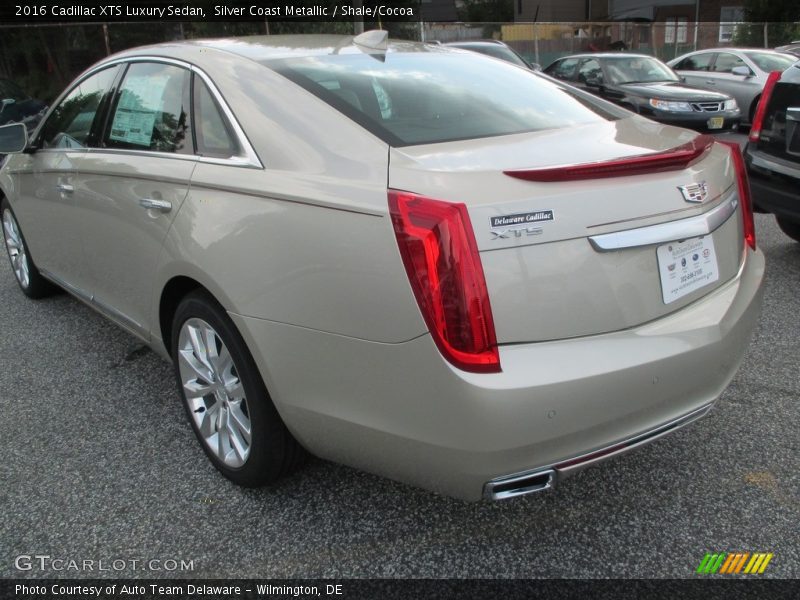 Silver Coast Metallic / Shale/Cocoa 2016 Cadillac XTS Luxury Sedan
