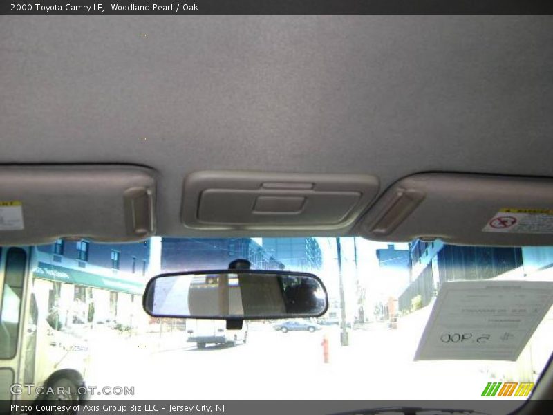Woodland Pearl / Oak 2000 Toyota Camry LE