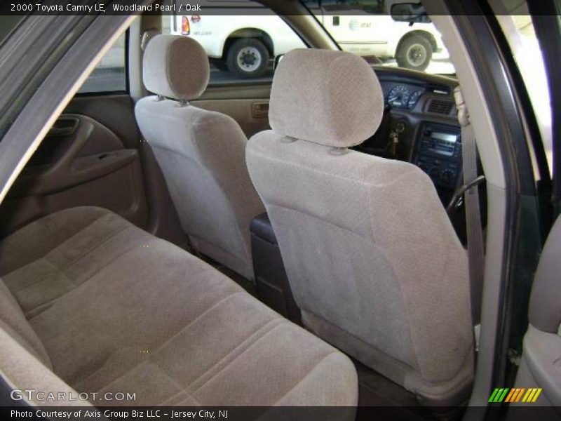 Woodland Pearl / Oak 2000 Toyota Camry LE