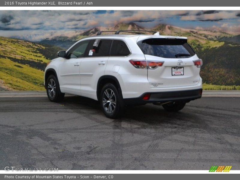 Blizzard Pearl / Ash 2016 Toyota Highlander XLE
