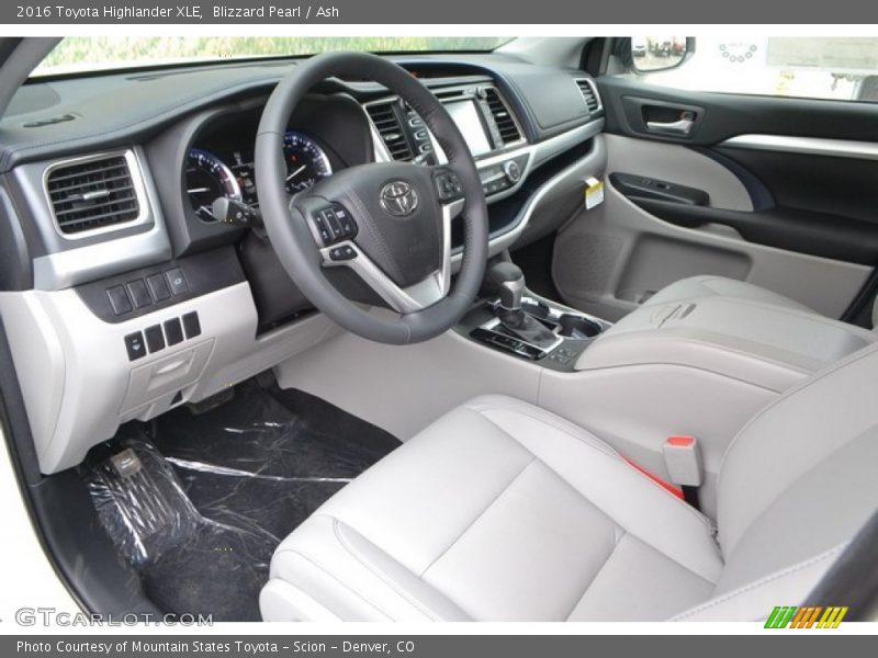 Blizzard Pearl / Ash 2016 Toyota Highlander XLE