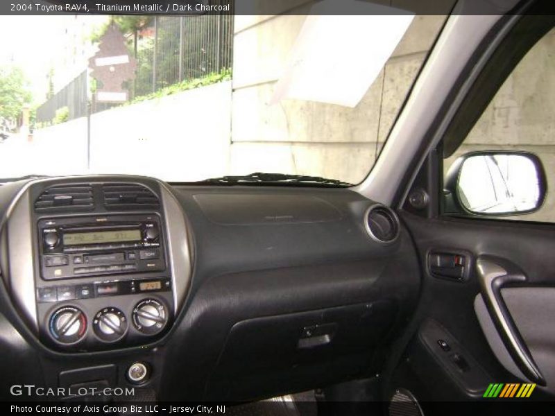 Titanium Metallic / Dark Charcoal 2004 Toyota RAV4