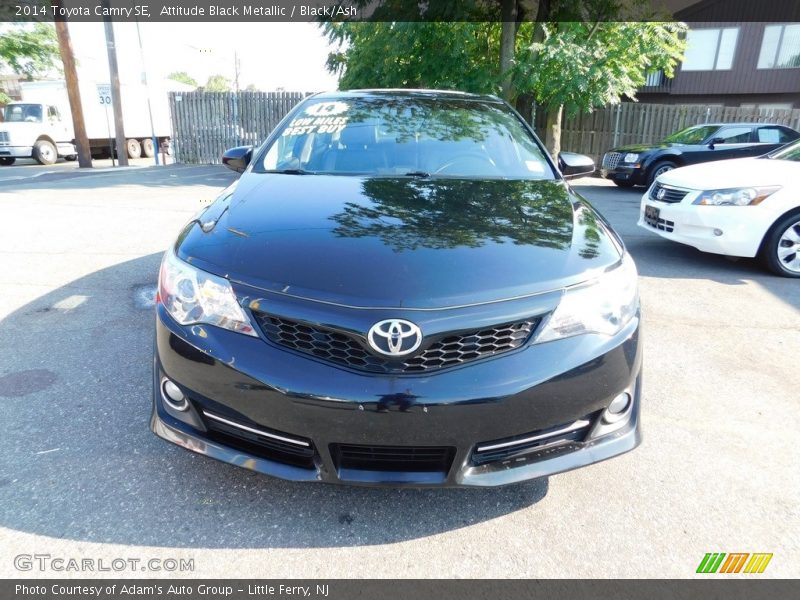 Attitude Black Metallic / Black/Ash 2014 Toyota Camry SE