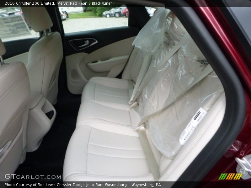 Velvet Red Pearl / Black/Linen 2016 Chrysler 200 Limited