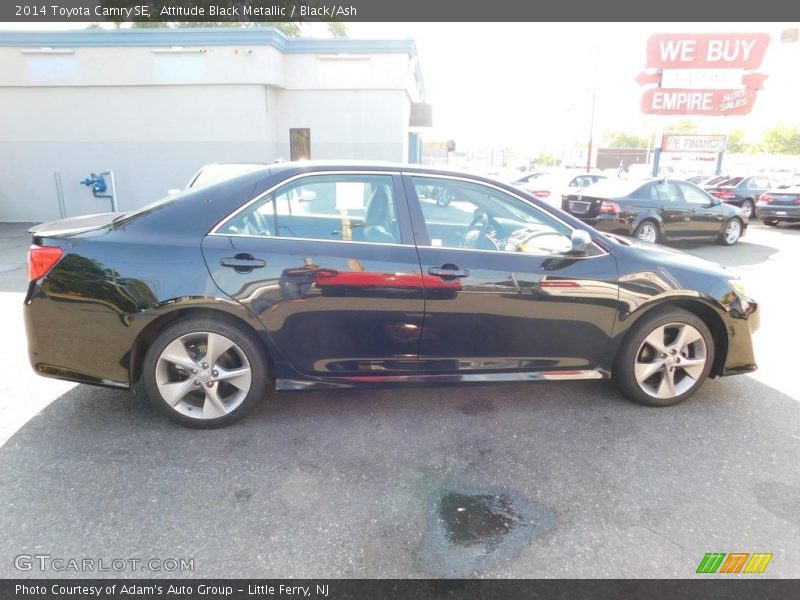 Attitude Black Metallic / Black/Ash 2014 Toyota Camry SE