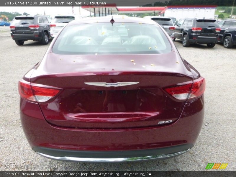 Velvet Red Pearl / Black/Linen 2016 Chrysler 200 Limited
