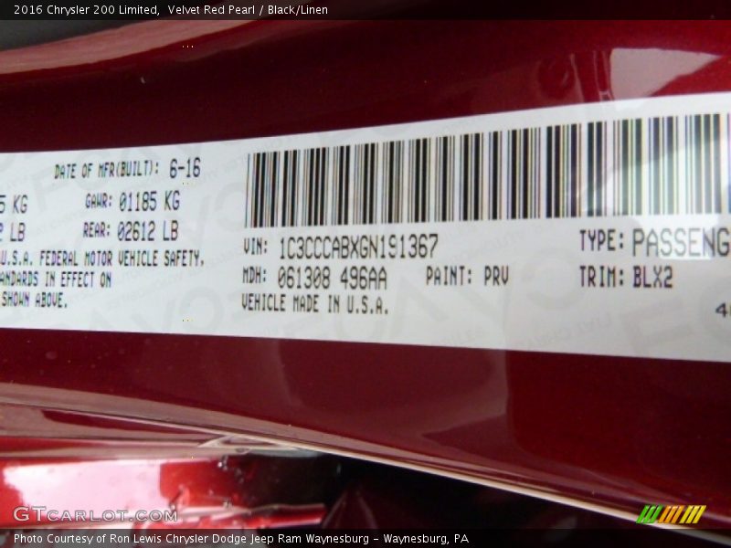 Velvet Red Pearl / Black/Linen 2016 Chrysler 200 Limited