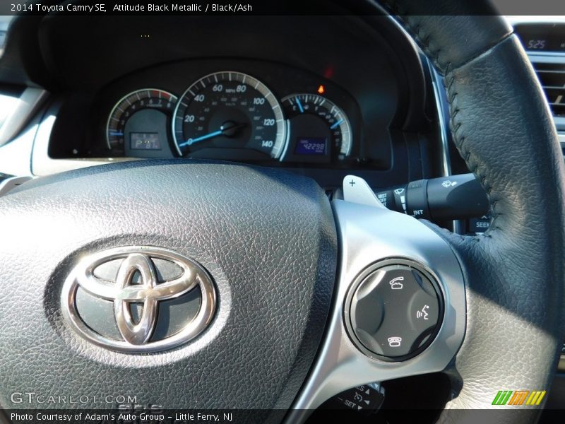 Attitude Black Metallic / Black/Ash 2014 Toyota Camry SE