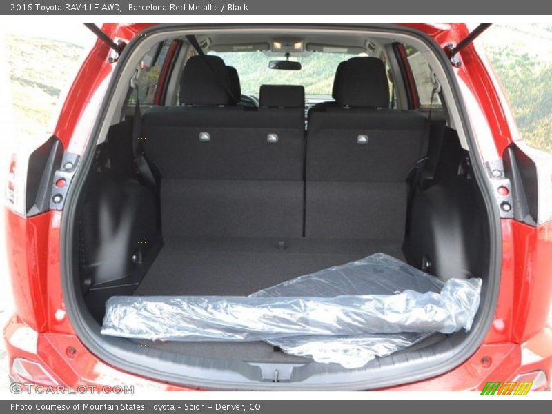 Barcelona Red Metallic / Black 2016 Toyota RAV4 LE AWD