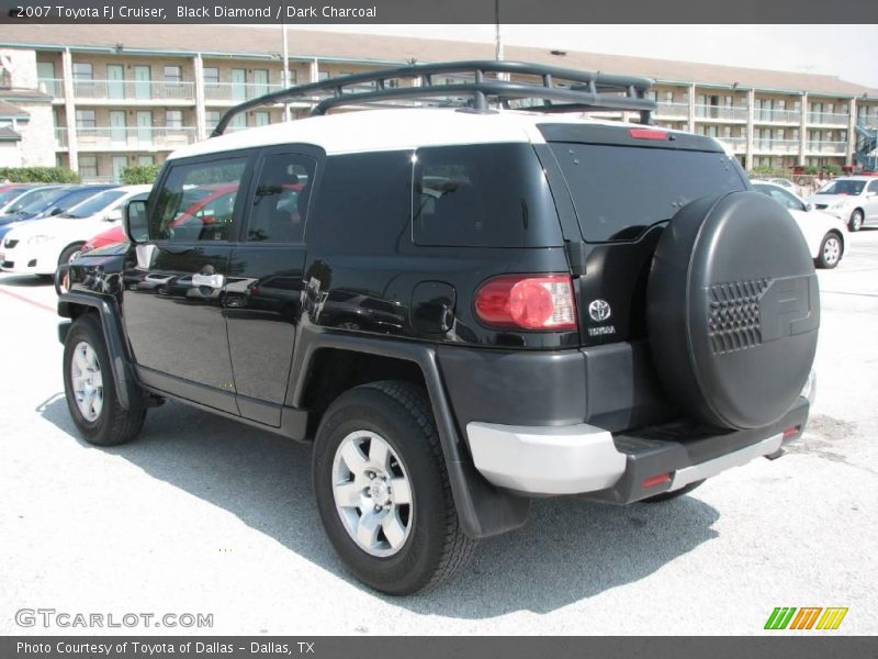 Black Diamond / Dark Charcoal 2007 Toyota FJ Cruiser