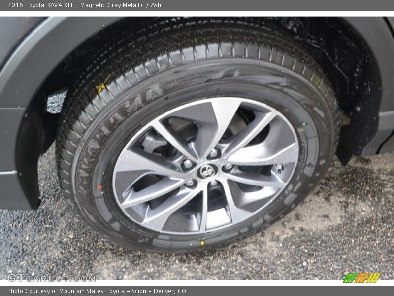 Magnetic Gray Metallic / Ash 2016 Toyota RAV4 XLE