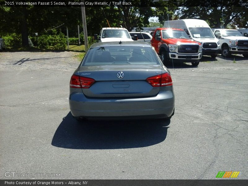Platinum Gray Metallic / Titan Black 2015 Volkswagen Passat S Sedan