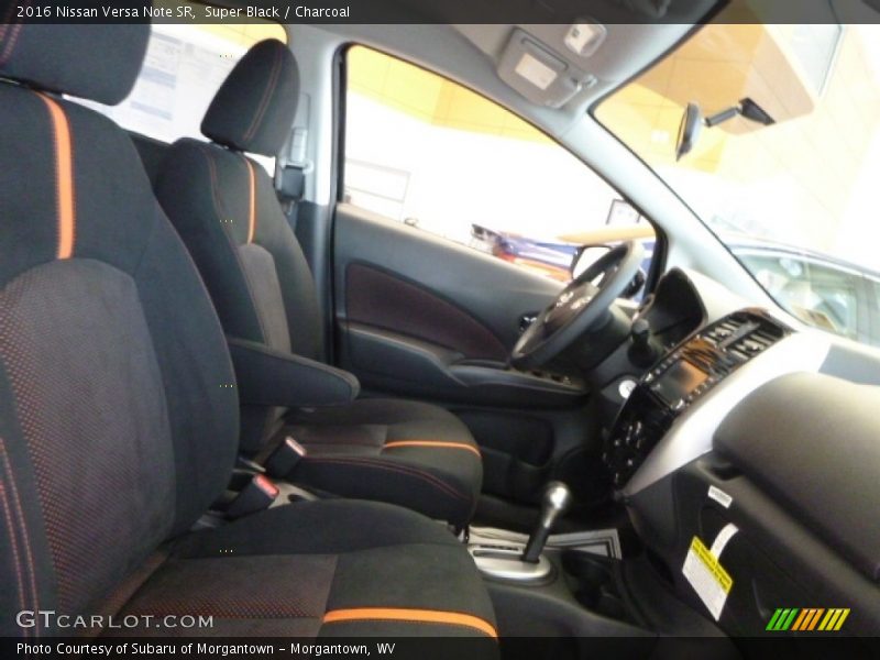 Super Black / Charcoal 2016 Nissan Versa Note SR