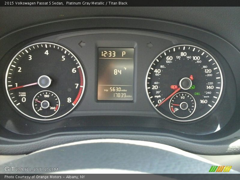 Platinum Gray Metallic / Titan Black 2015 Volkswagen Passat S Sedan