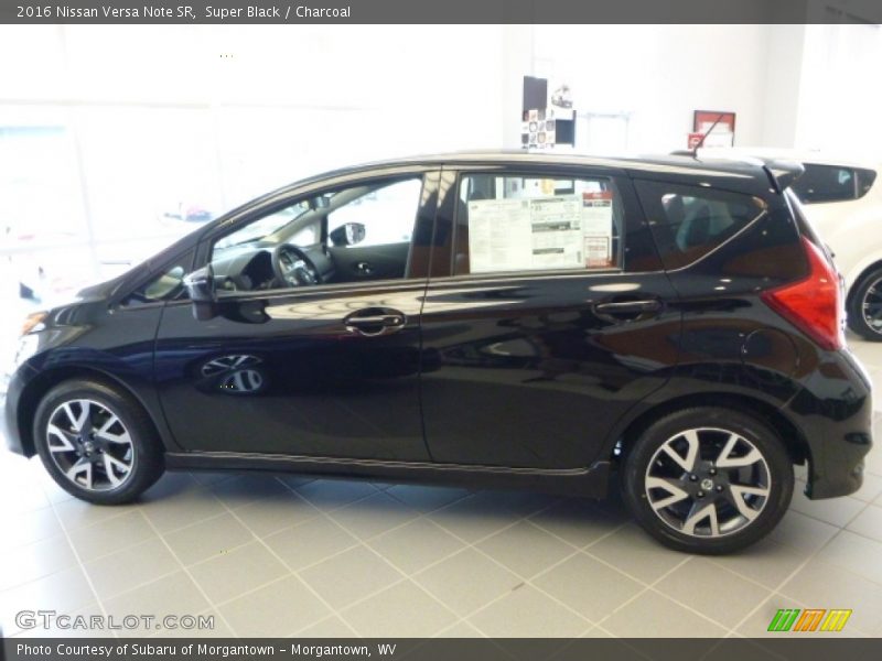 Super Black / Charcoal 2016 Nissan Versa Note SR