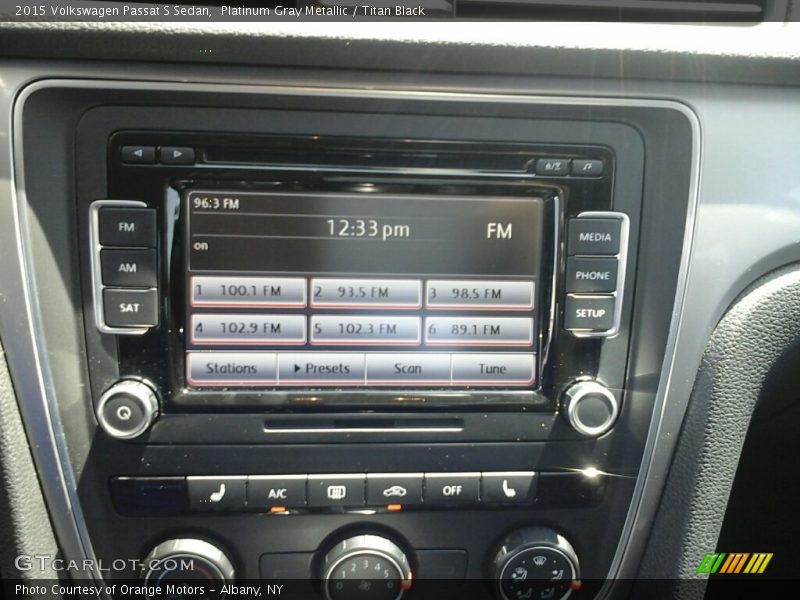 Platinum Gray Metallic / Titan Black 2015 Volkswagen Passat S Sedan