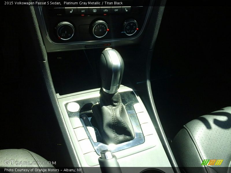 Platinum Gray Metallic / Titan Black 2015 Volkswagen Passat S Sedan