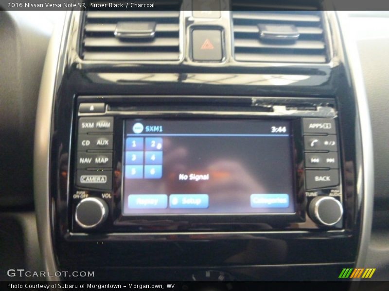 Super Black / Charcoal 2016 Nissan Versa Note SR