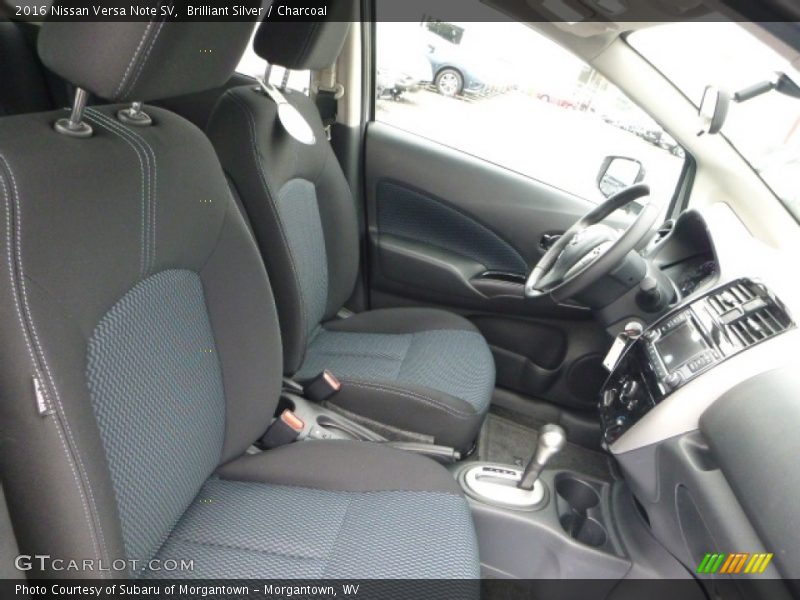 Brilliant Silver / Charcoal 2016 Nissan Versa Note SV