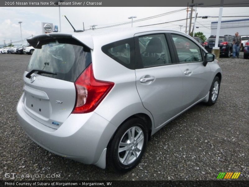 Brilliant Silver / Charcoal 2016 Nissan Versa Note SV