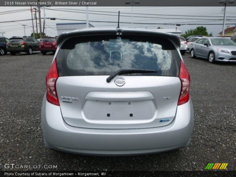 Brilliant Silver / Charcoal 2016 Nissan Versa Note SV