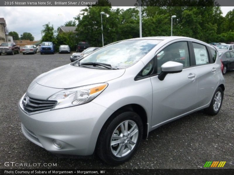 Brilliant Silver / Charcoal 2016 Nissan Versa Note SV