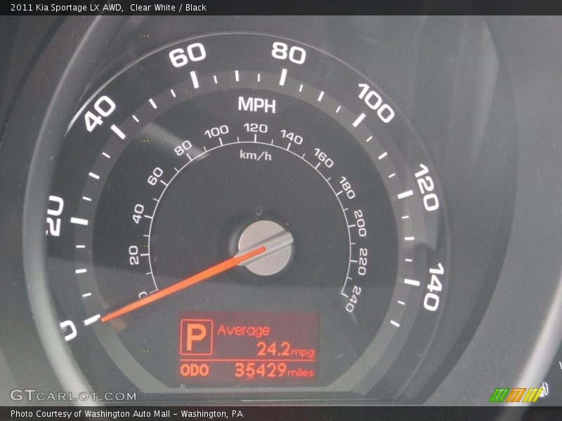 Clear White / Black 2011 Kia Sportage LX AWD
