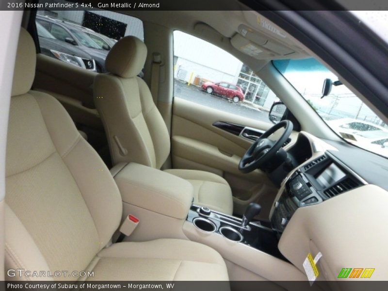 Gun Metallic / Almond 2016 Nissan Pathfinder S 4x4