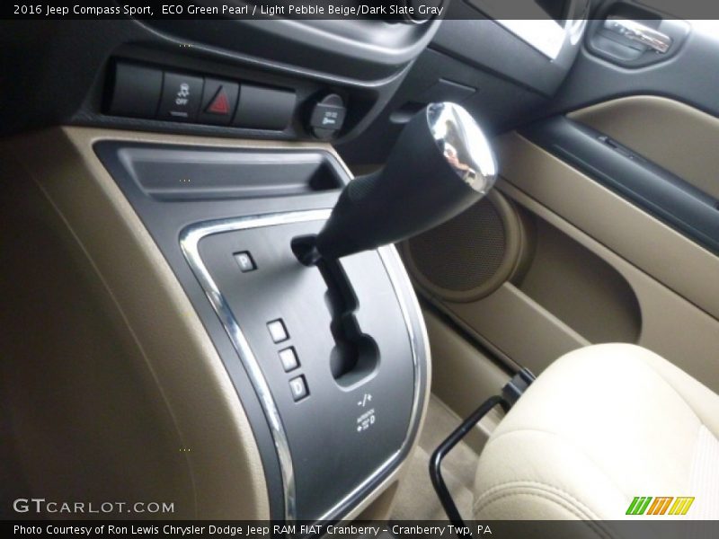 ECO Green Pearl / Light Pebble Beige/Dark Slate Gray 2016 Jeep Compass Sport