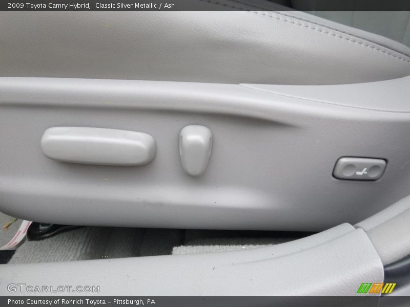 Classic Silver Metallic / Ash 2009 Toyota Camry Hybrid