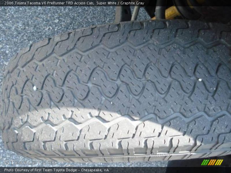 Super White / Graphite Gray 2006 Toyota Tacoma V6 PreRunner TRD Access Cab
